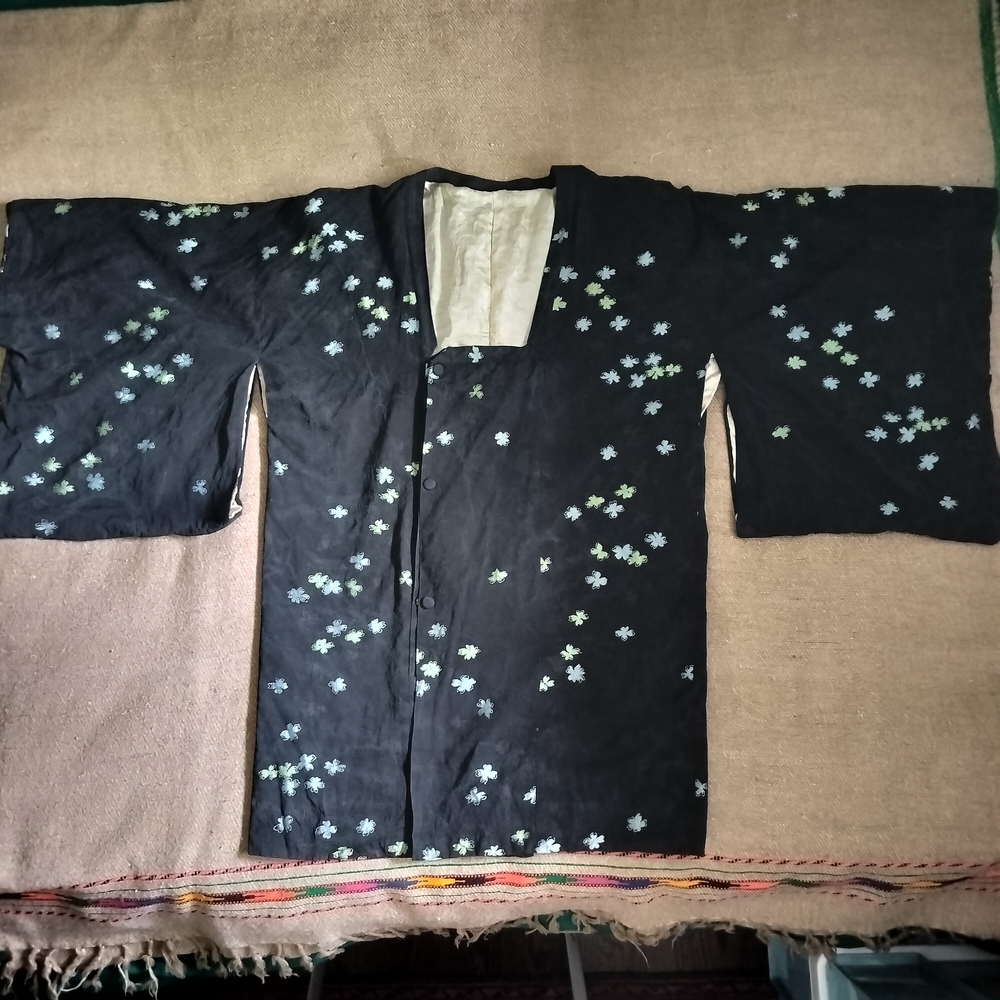 Vintage Black Floral Kimono Size S-M